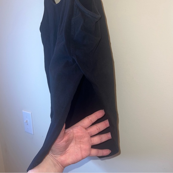 Madewell Black Curved Hem Tank Top with Side Slits - Size Small - Picture 5 of 6